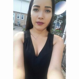 Meet your Posher, Isabel